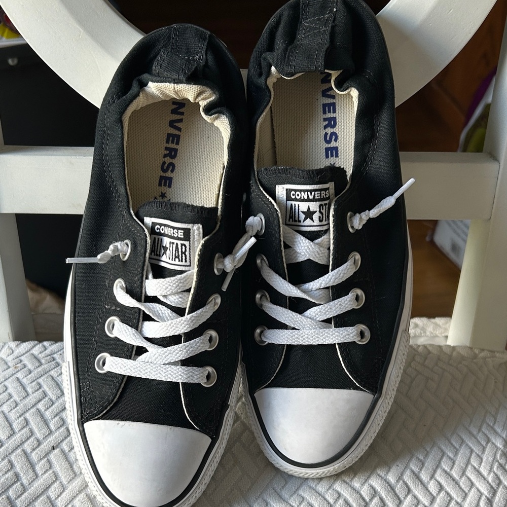 Converse women Black and White Sneakers